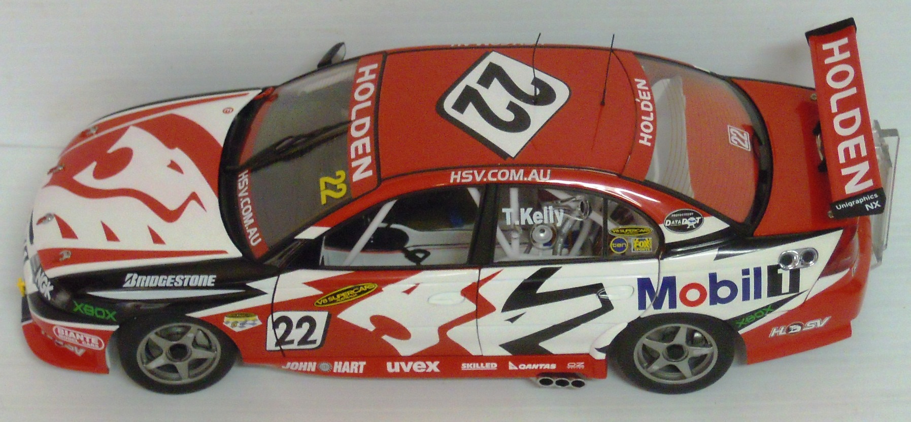diecast v8 supercars 1 18